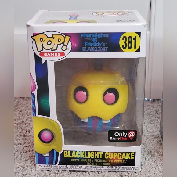 RARE! New Blacklight Series FNAF Funko Pop, Blacklight Articulated Figures - Picture 13 of 14